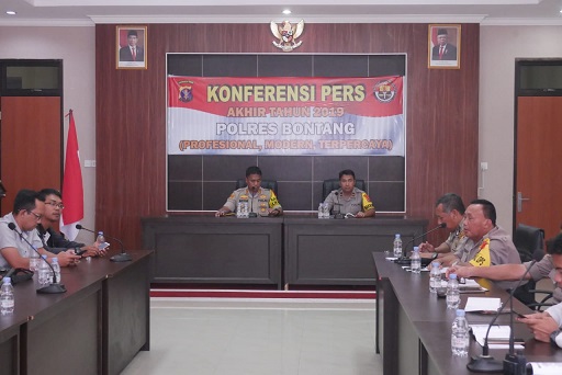 Tutup Tahun 2019, Polres Bontang Gelar Konferensi Pers