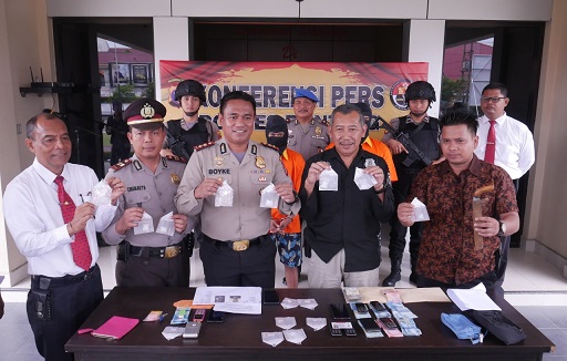 Gelar Konferensi Pers, Sebulan Ungkap 8 Kasus Narkoba