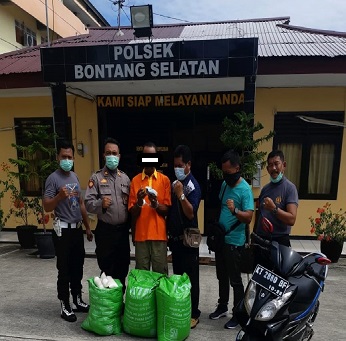 Curi Gula Pasir, Pri 35 Tahun Ini Di Gelandang Polisi