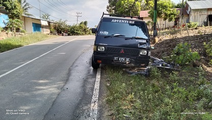 Tabrak Samping, Terjadi di Jl. Poros Km. 53 Muara Badak