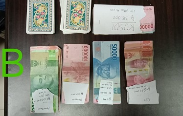 Ringkus Perjudian, Polisi Amankan Barang Bukti Kartu Remi dan Uang Tunai