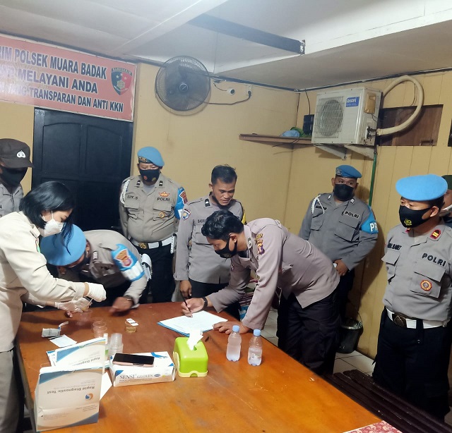 Polisi Muara Badak dan Marangkayu, Di Tes Urine Dadakan