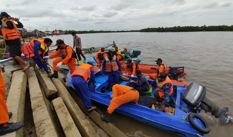 Laka Laut di Muara Badak, 4 Orang Selamat dan 2 Orang Meninggal