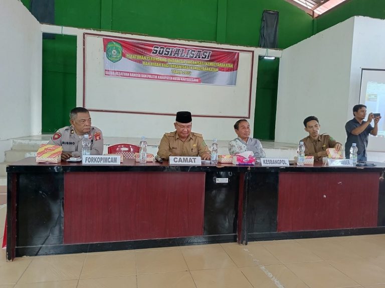 Waka Polsek Marangkayu menghadiri Sosialisasi Peraturan Perundang – Undangan Ormas dan Hibah bagi Organisasi Kemasyarakatan