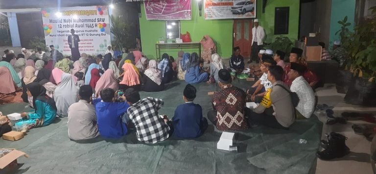 Hadiri Maulid Nabi Bhabinkamtibmas Gunung Elai Ajak Masyarakat Jangan Terpengaruh Berita Hoaks Yang Memecah Persatuan Bangsa