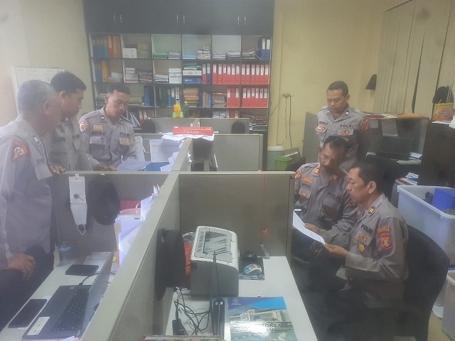 Kasiwas Polres Bontang Lakukan Verifikasi Jelang Sertijab Kabag Ops dan Kabag Ren Polres Bontang