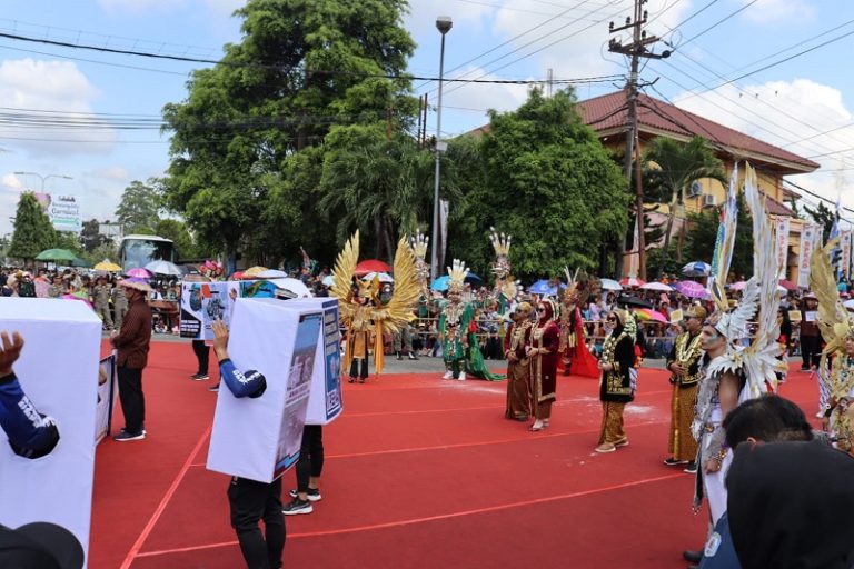Sukseskan Acara Bontang City Carnival Sat Lantas Terapkan Rekayasa Lalu Lintas