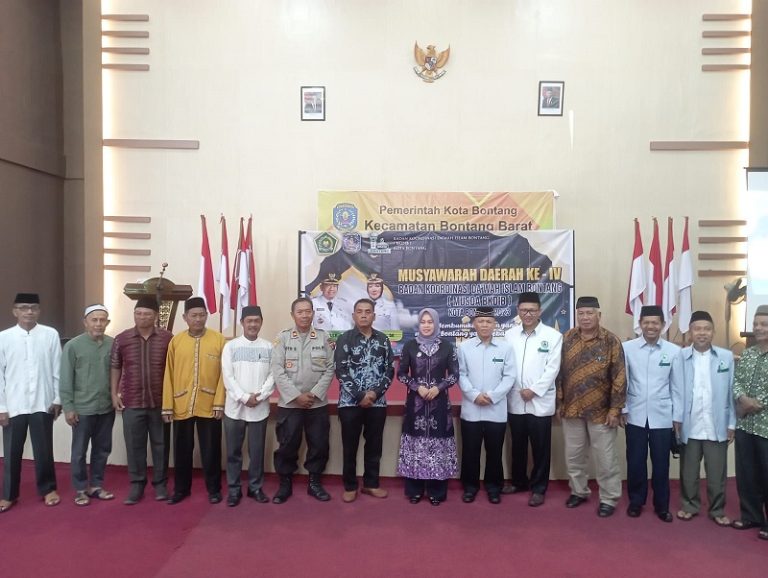 Kapolsek Bontang Barat menghadiri Pembukaan Musda ke IV Badan Koordinasi Dakwah Islam Bontang (MUSDA BKDIB) Kota Bontang Tahun 2023