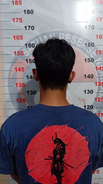 Simpan Sabu Dipinggir Jalan Warga Teluk Pandan Dibekuk Polisi