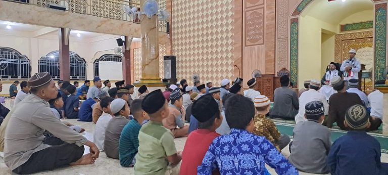 Hadiri Pengajian Bhabinkamtibmas Loktuan Berpesan Hindari Perbuatan Yang Dapat Melanggar Hukum