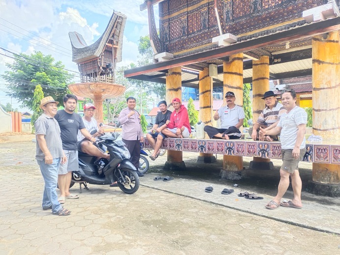 Sambang Kunjung Kepada Warga Binaannya Bhabinkamtibmas Kanaan Tekankan Jaga Persatuan dan Kesatuan