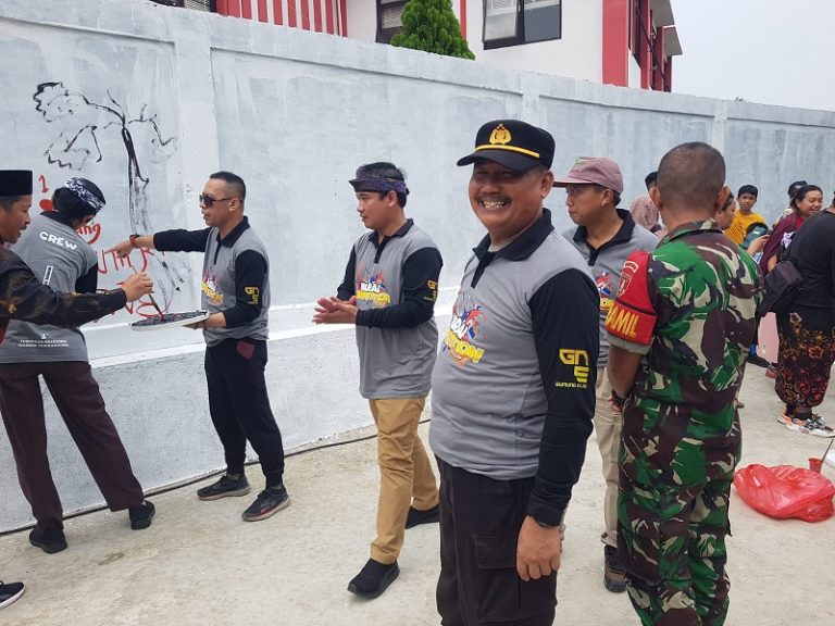 Kasat Binmas Polres Bontang Hadiri Pembukaan Mural Competition Se-Kaltim