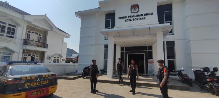 Jelang Pemilu Sat Samapta Tingkatkan Patroli ke Kantor KPU dan Bawaslu