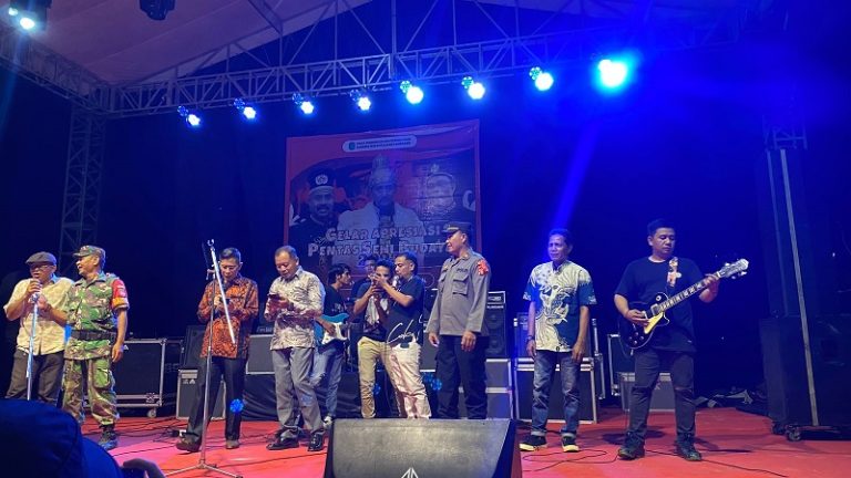 Waka Polsek Muara Badak Hadiri Pembukaan Gelar Apresiasi Pentas Seni Budaya 2023