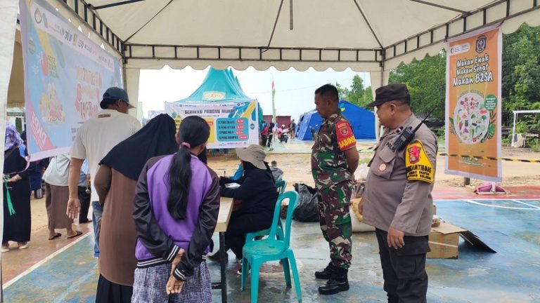 Bhabinkamtibmas Berbas Pantai Ingatkan Pengunjung Pangan Murah Waspada Terhadap Pencurian