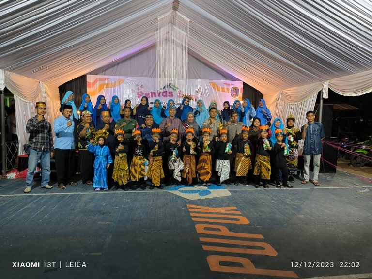 Hadiri Pentas Seni Bhabinkamtibmas Loktuan Berharap Para Siswa Mengisi Waktu Luang Dengan Kegiatan Positif