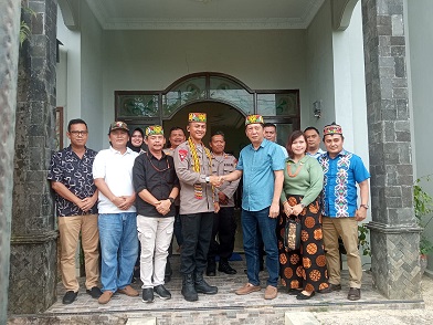 Rebut Hati Galang Simpati, Kapolres Bontang Silaturahmi ke DAD Kota Bontang