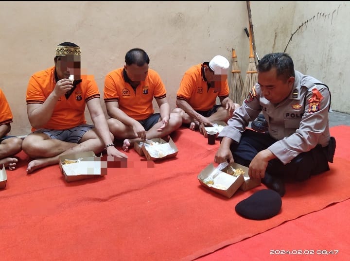 Peduli Tanpa Pamrih, Polres Bontang Peduli Tahanan