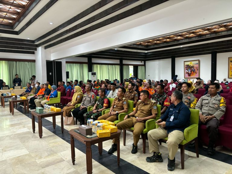 Kapolsek Bontang Utara, Hadiri Sosialisasi Dampak Industri dan Penanganan Kedaruratan oleh PT. Pupuk Kalimantan Timur