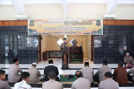 Peringati Isra Mi’raj Waka Polres Bontang Ingatkan Pentingnya Meningkatkan Moralitas Dalam Menjalankan Tugas