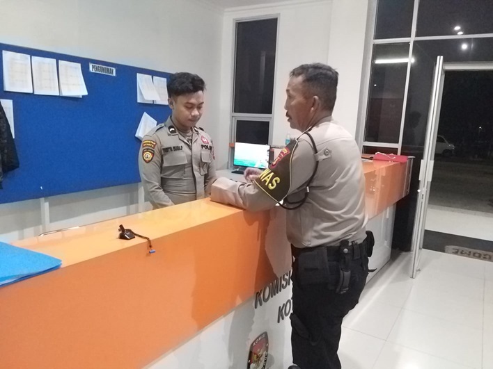Pawas Kontrol Keberadaan Petugas Pam Kantor KPU