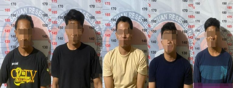 Habis Pesta Sabu Di Hotel Lima Orang Dibekuk Polisi