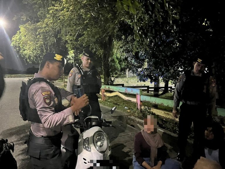 Polres Bontang Gelar Patroli Malam Ciptakan Situasi Kamtibmas Kondusif Pasca Pemilu 2024