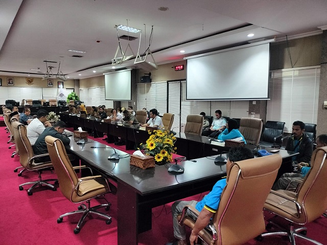 Sat Reskrim Hadiri RDP Komisi II DPRD Bersama Asosiasi Pengecer BBM