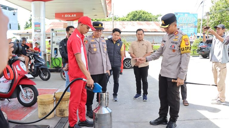 Hindari Praktek Nakal Petugas SPBU, Kapolres Bontang Pimpin Langsung Pengecekan Serentak