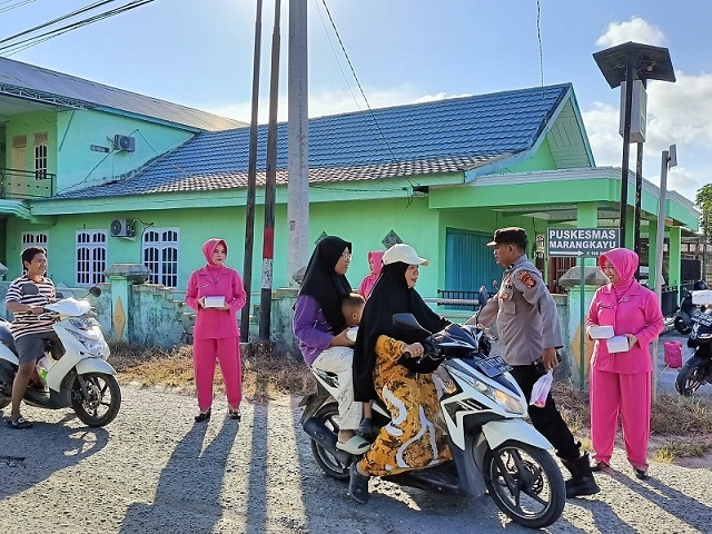 Mengharap Ridho’ Allah SWT, Polsek Marangkayu dan Bhayangkari Ber Shodaqoh Jariah