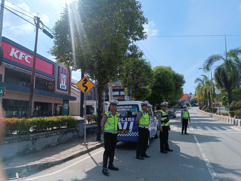 Cegah Laka Lantas, Satlantas Polres Polres Bontang intensifkan Patroli di penghujung libur lebaran 2024