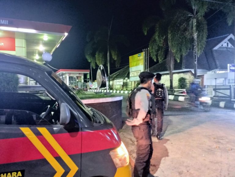 Cipta kondisi akhir libur lebaran, Sat Samapta Polres Bontang laksanajan Patroli Blue light