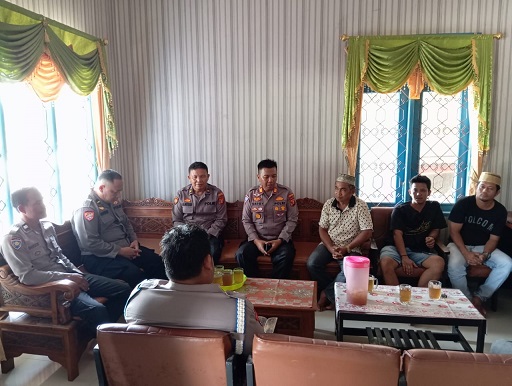 Melalui Bekesah Kapolsek Muara Badak ajak Forum Gerakan MasyarakatPengembang (FGMP) Kec.Muara Badak bersama jaga Kamtibmas