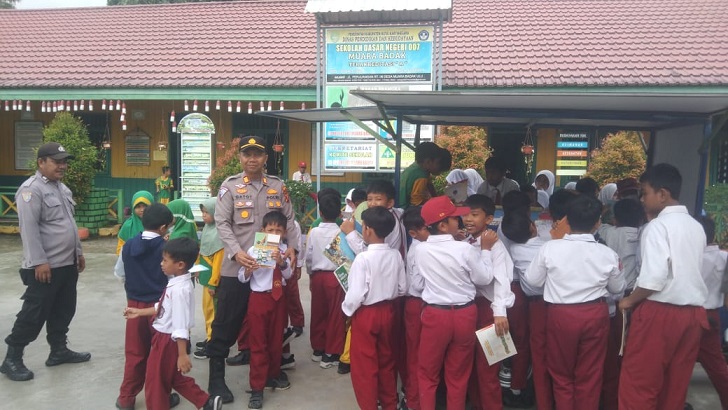 Peduli Pendidikan, Polsek Muara Badak gelar Bentor Cerdas Presisi ke SDN 007 Badak Ulu
