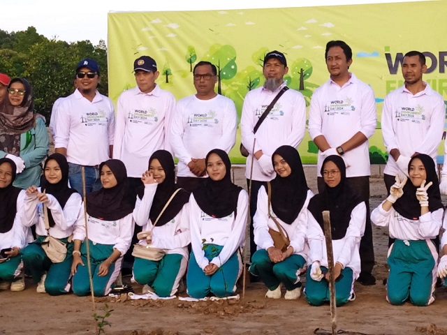 Polres Bontang , Pemkot Dan Sektor Swasta Berpartisipasi Dalam Word Environment Day 2024