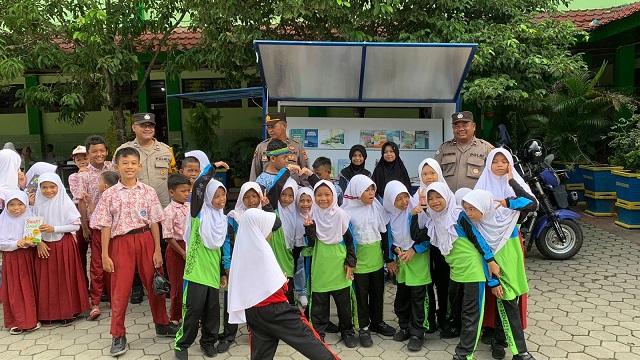 Launching Bentor Cerdas Perpustakaan Keliling di SD Negeri 013 Bontang Selatan