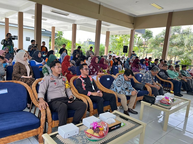 Bhabinkamtibmas Guntung hadiri Kick Off Program PEDALGAS di Pendopo Kelurahan Guntung