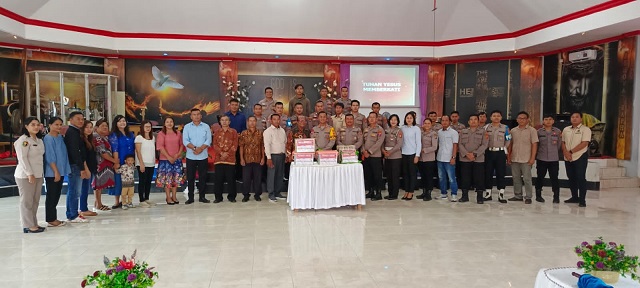 Minggu Kasih Kapolres Bontang Mempererat Hubungan Antarumat Beragama di Gereja Bethany Indonesia