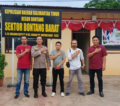 Kunjungan Silaturahmi Anggota Pers di Polsek Bontang Barat Mempererat Sinergi Kepolisian