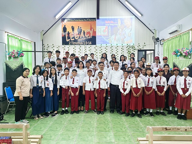 Sat Resnarkoba Polres Bontang Sosialisasi Bahaya Narkoba di SMP Galilea Bontang Barat