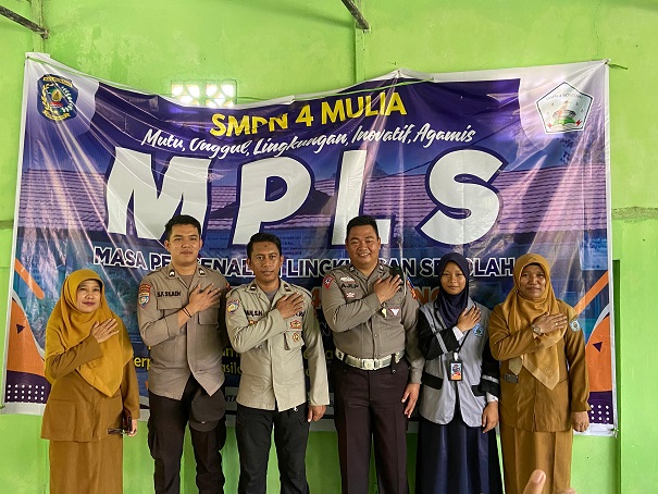 Sat Binmas Polres Bontang laksanakan sosialisasi penyalahgunaan danbBahaya Narkoba bagi Pelajar di SMPN 4 Bontang Barat