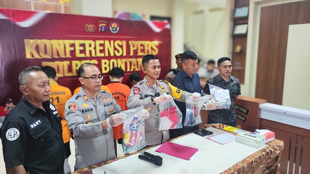 Polres Bontang Rilis Pengungkapan Penyalahgunaan Narkoba Jenis Shabu dan Ganja