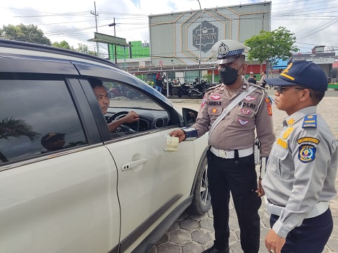 Sat lantas Polres Bontang laksanakan Riksa Ranmor Ops Patuh Mahakam 2024 dan Peningkatan Pajak Ranmor Kota Bontang
