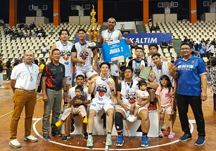 Kapolsek Bontang Barat Iptu Hadi Esmoyo Pimpin Pengamanan Turnamen Bola Basket Walikota Cup 2024 di PT. Pupuk Kaltim