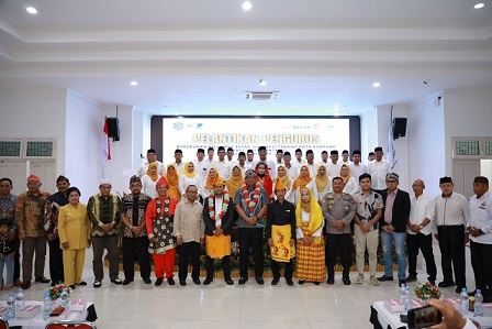 Kasat Binmas Polres Bontang Hadiri Pelantikan Pengurus Kerukunan Keluarga Besar Sulawesi Tengah Kota Bontang
