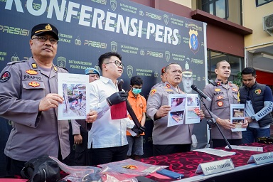 Polres Kukar Gelar Konferensi Pers Kasus Penemuan Mayat Tanpa Identitas