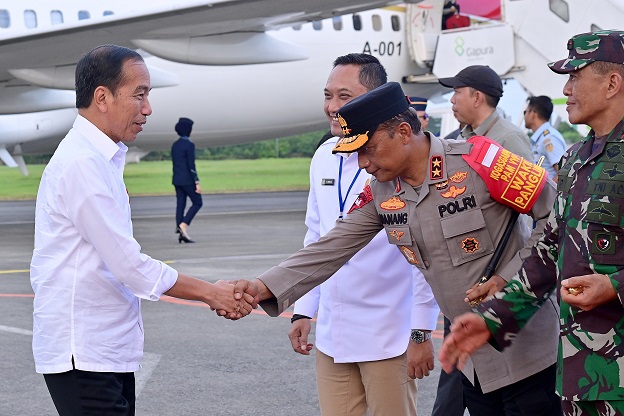 Kembali Kunjungi Kaltim, Kapolda Bersama Forkopimda Sambut Kedatangan Presiden Jokowi