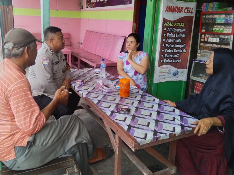 Bhabinkamtibmas Berbas Pantai Sambangi Warga, Aipda Styo Wahyudi Sampaikan Imbauan Kamtibmas