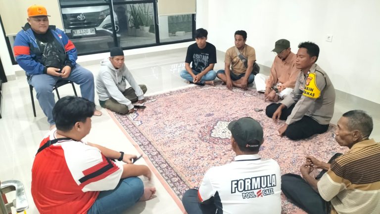 Bhabinkamtibmas Kel. Berebas Tengah Lakukan Sosialisasi Pengamanan Swakarsa